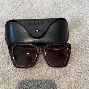 Diff Eyewear Women’s Oversized Square Sunglasses in Dark Brown